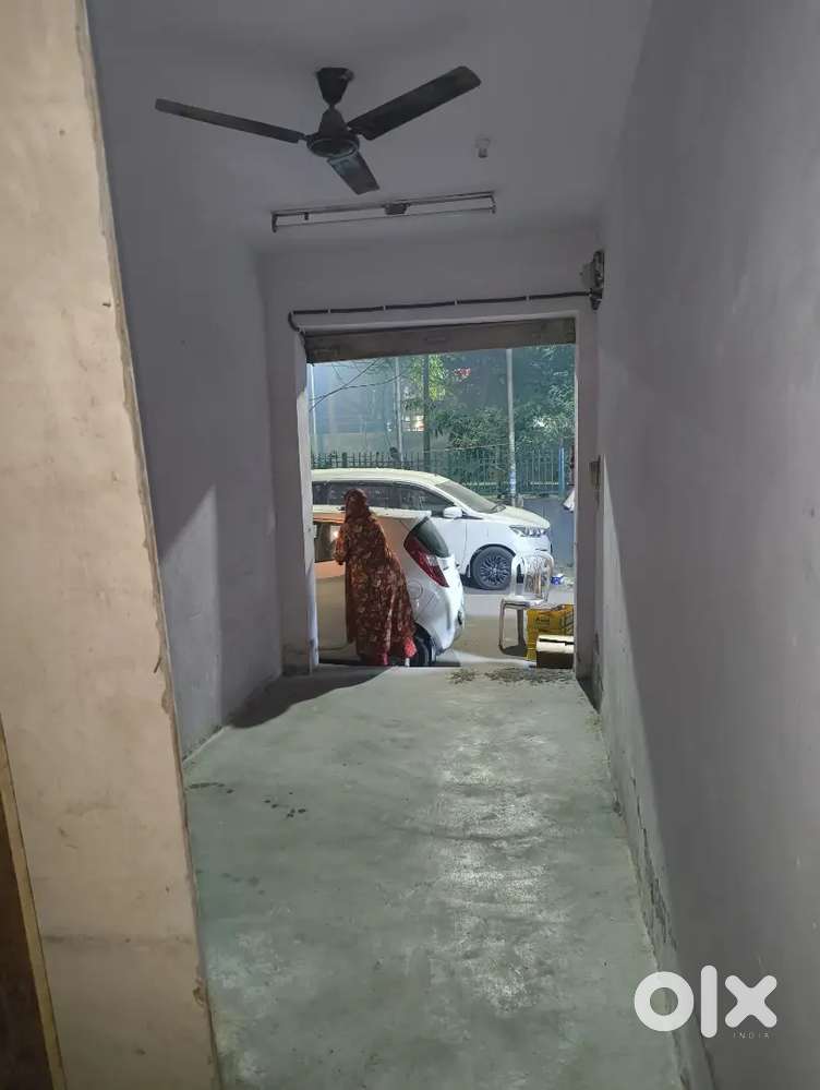 Shop for rent on Main road- DDA Flats kalkaji, near Alaknanda market
