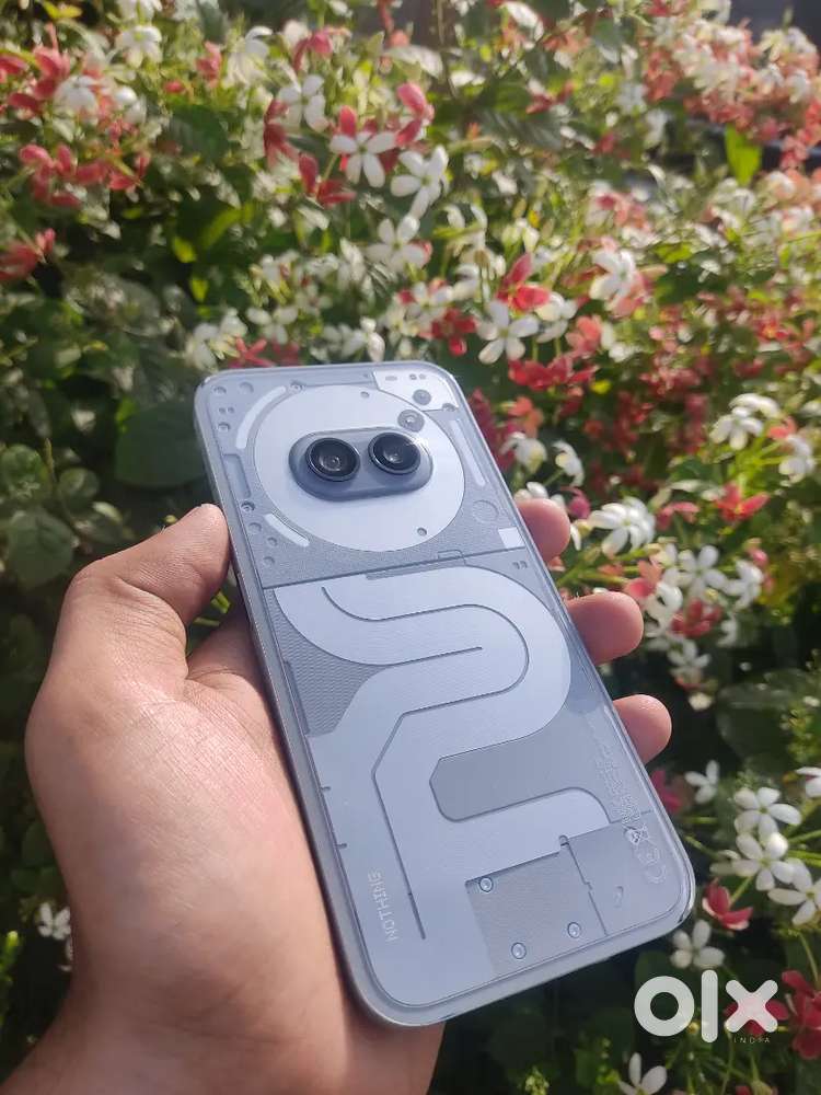 Nothing (2a) Plus 5g