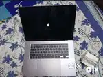 Macbook Pro 2019 16 inch with touchbar 32gb ram 512gb ssd