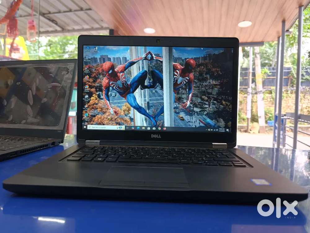 Dell latitude i7 8th generation laptop a++ condition