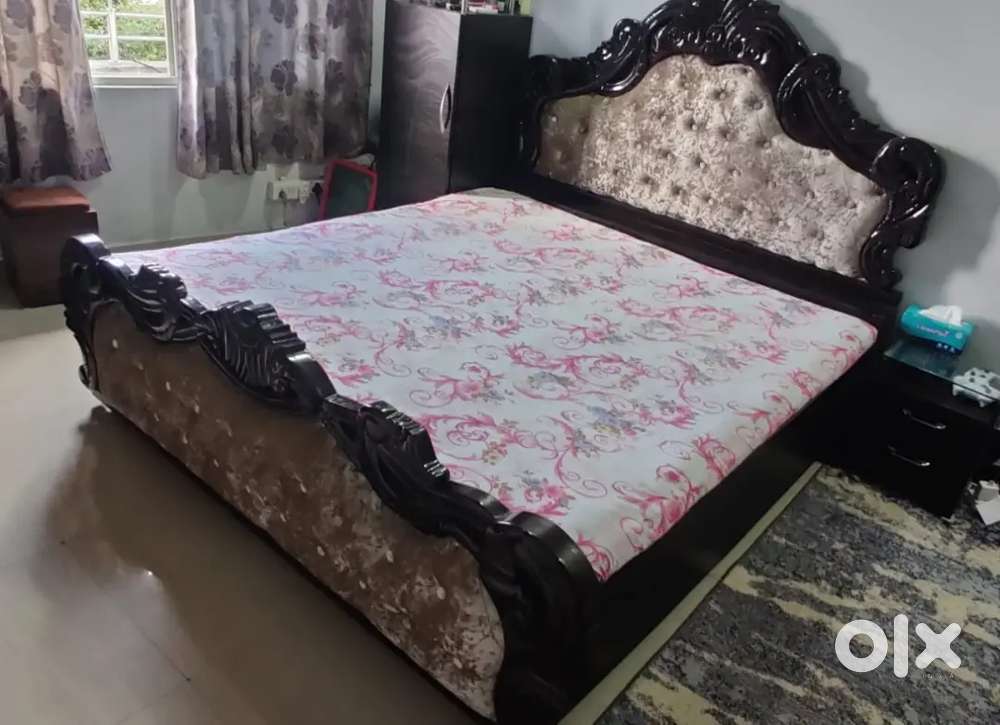 Bedroom furniture for sale