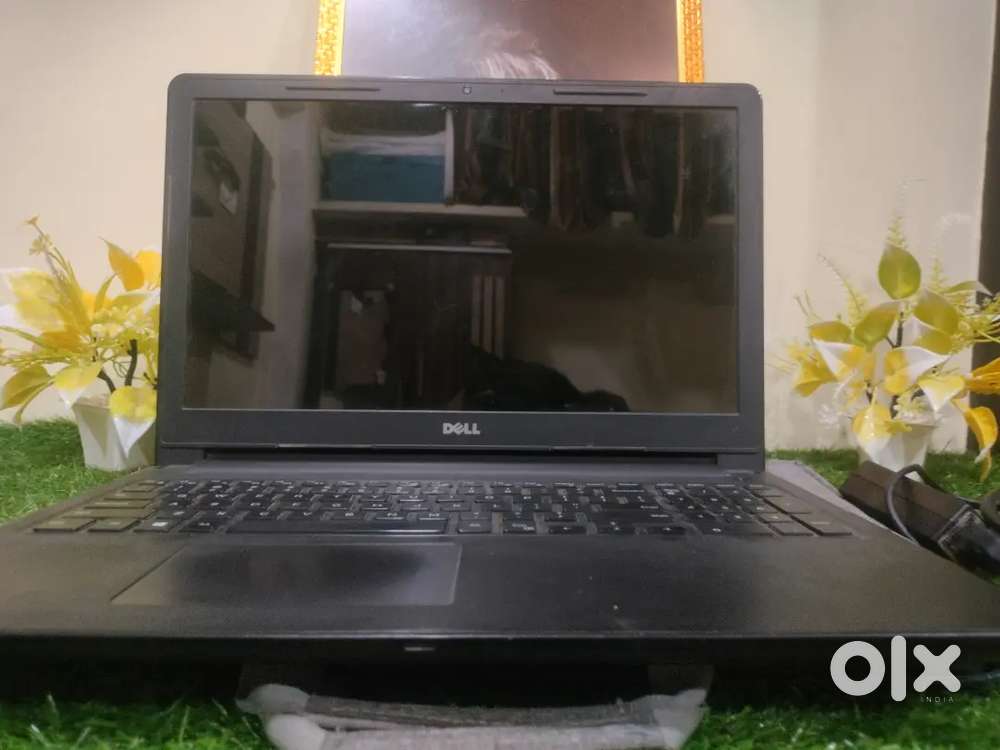 Dell i5 8th Gen Touch Screen Laptop