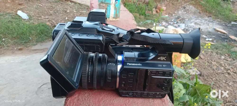Panasonic HC-X1000 vedeo camera