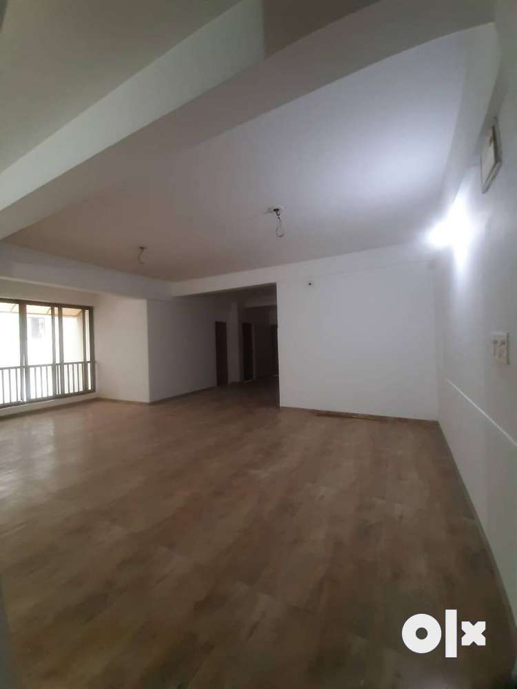 3 BHK Semi furnished flat available for sale at Vasna Bhayli