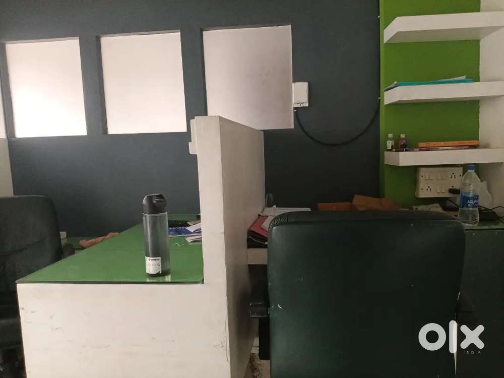 Looking smart female staff for Office job thrissur distance 10km