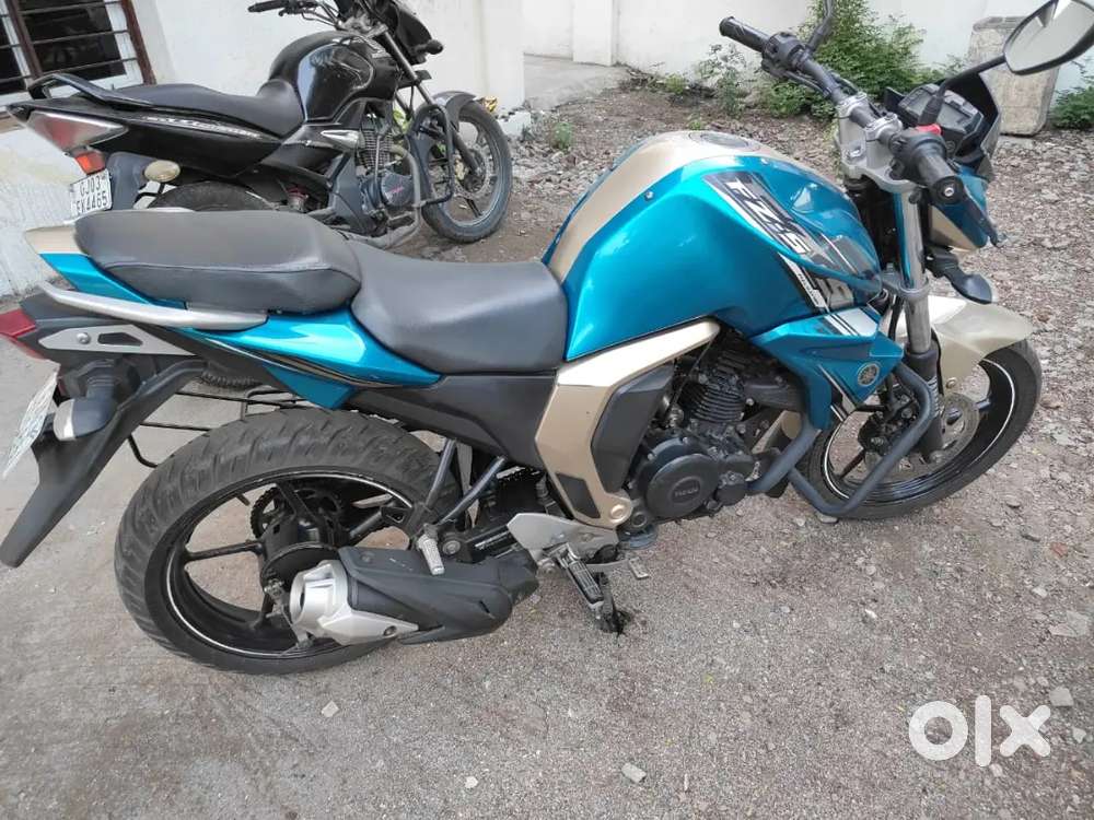 Yamaha fzs v2 2 nd owner