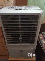 Big size coolar 70 liter pani aata h, in working condition