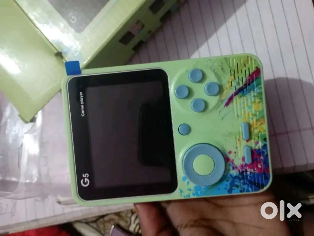 G5 Handheld Game Console