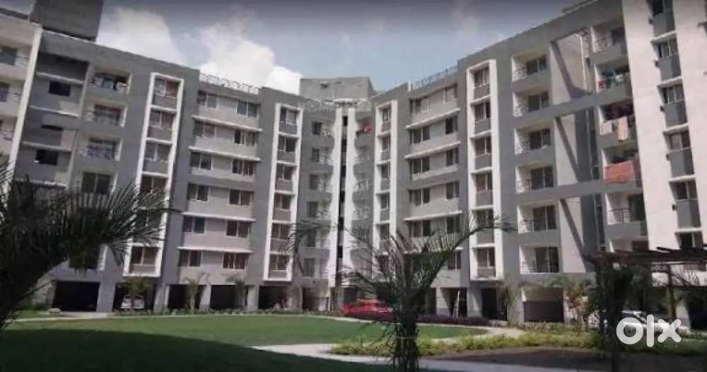 2bhk flat semi furnished