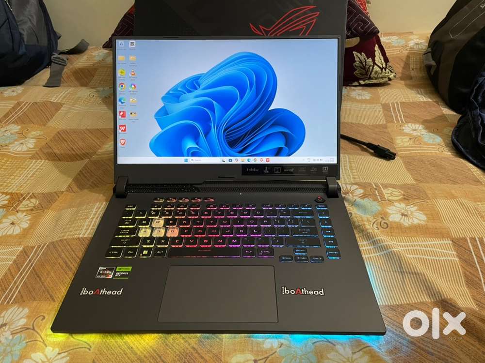 Asus Rog Strix G15 AMD Ryzen 7 ( 16 GB RAM , 512 SSD )