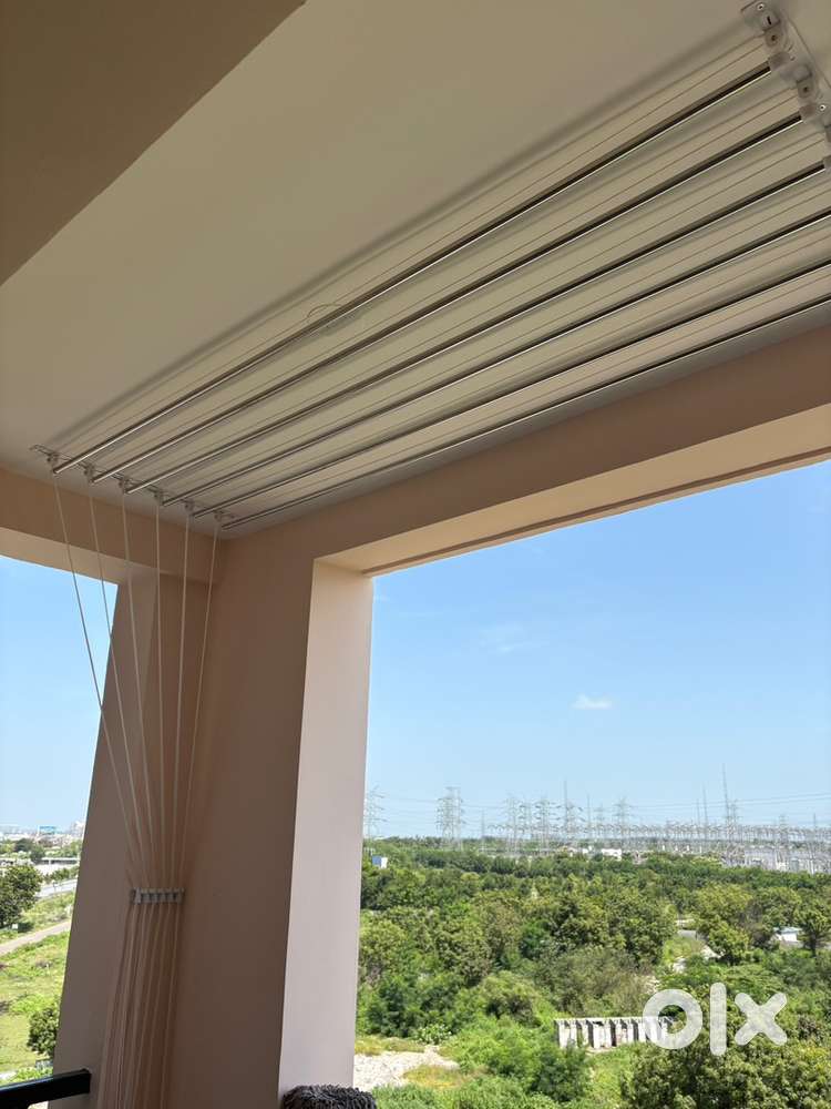 Cloth ceiling hangers