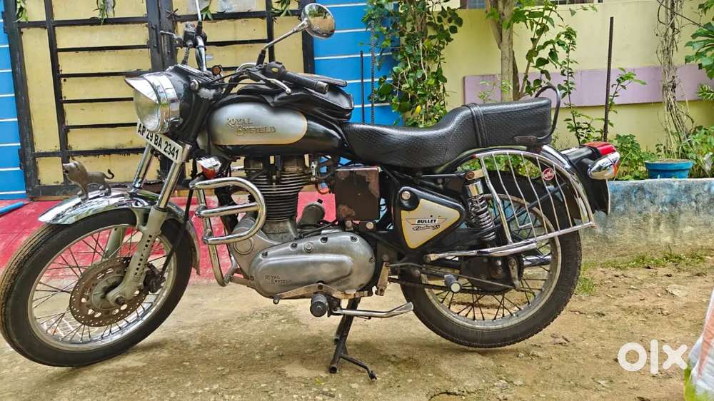 Royal enfield bullet old version gun sound