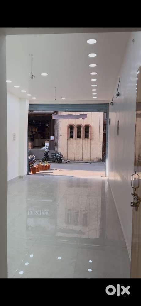 Prime Commercial Shop on Rent – Street No. 2, Katora Talab