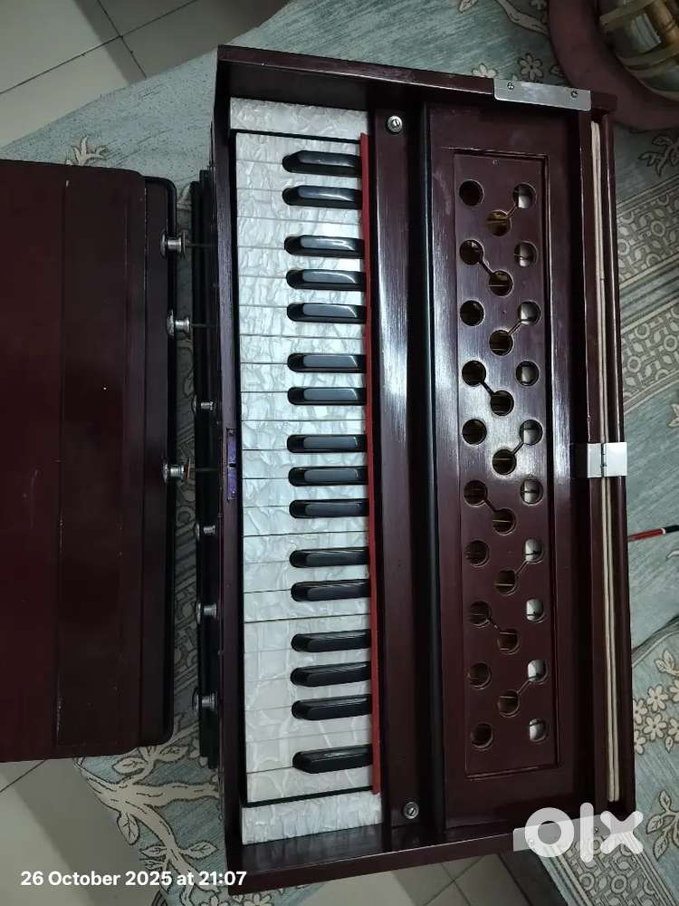 Harmonium for Sur Sadhna