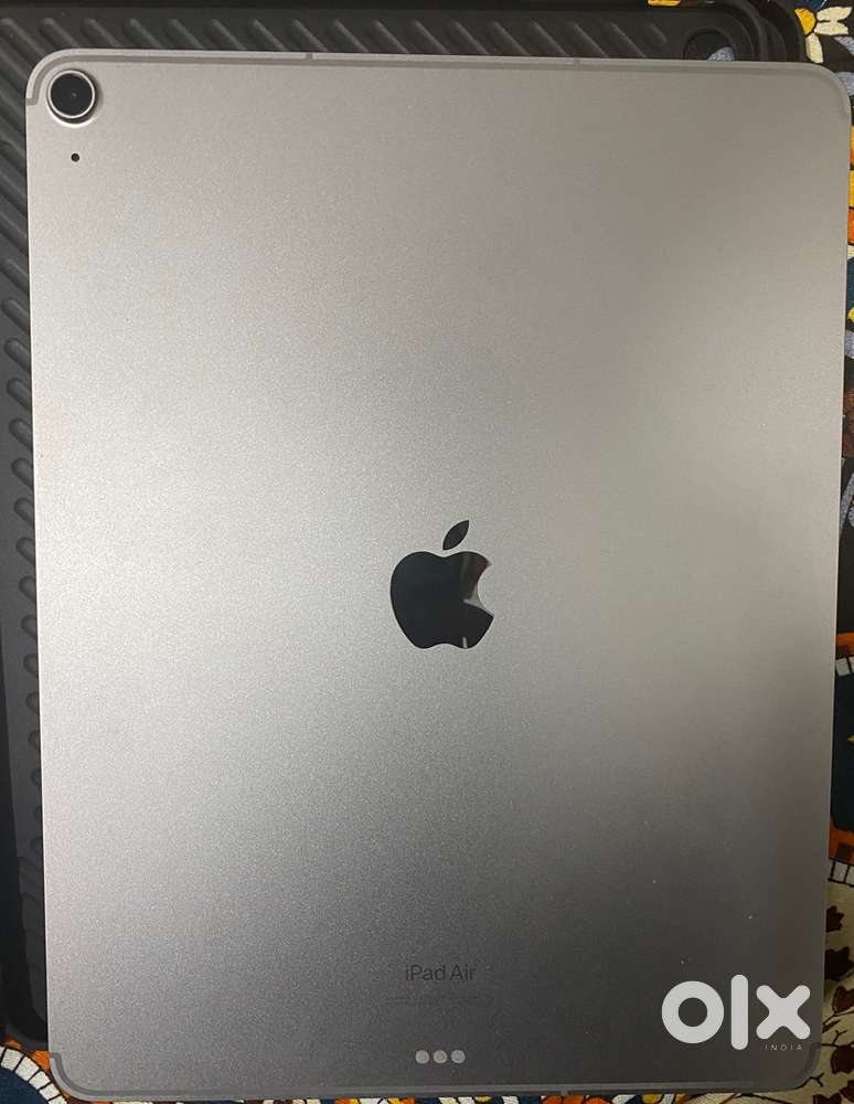Apple Ipad Air M2, 256GB - 13 Inch (WiFi + 5G)