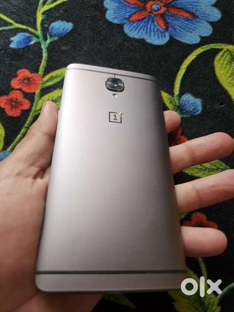 One plus 3t best condition handy small mobile phone 4g