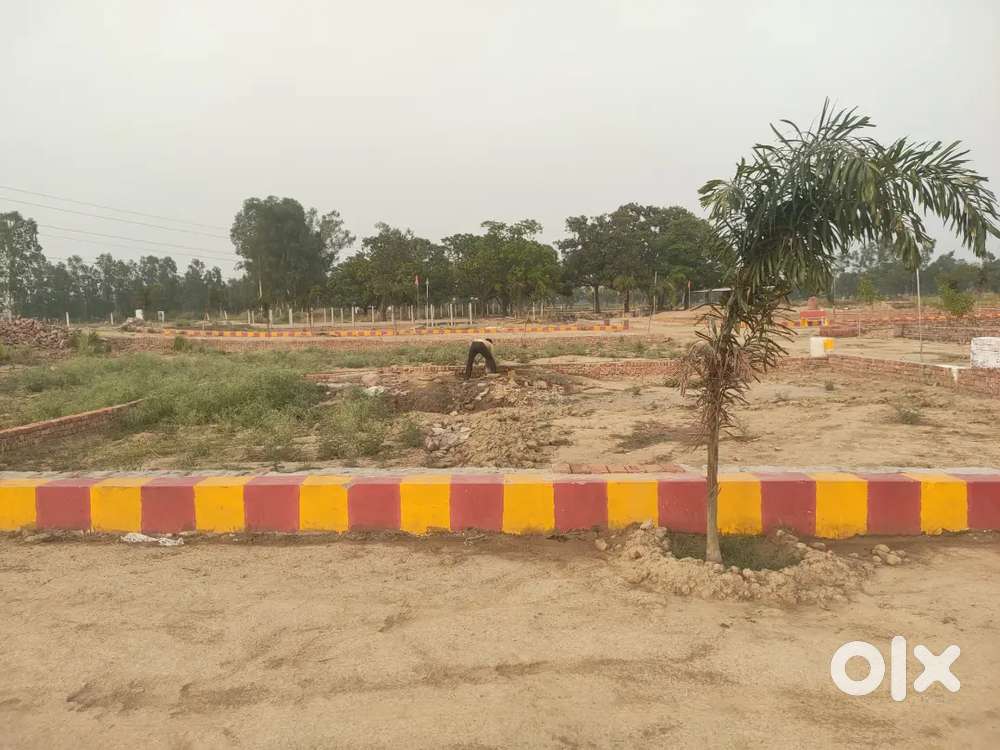 लखनऊ में गोसाईगंज मार्केट के तिराहे से नजदीक अप्रूव्ड प्लाट बैंक लोन