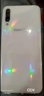 4000 Samsung a50