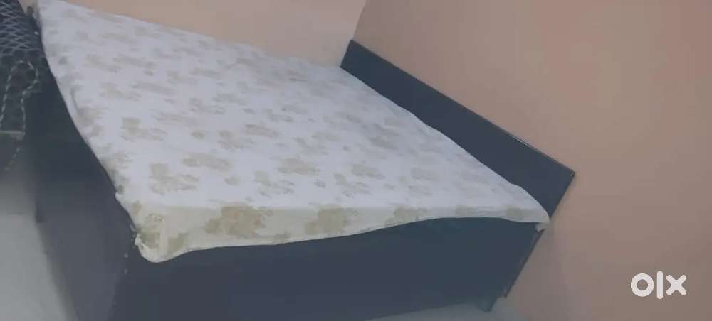 Mujhe bed cheng Krna hai