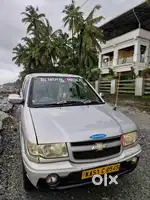 Chevrolet Tavera 296832 Km Driven