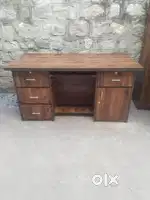 Newly model office table