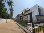 PRIME LOCATION IN THRISSUR + Newly Built 4 BHK House For Sale Now!!