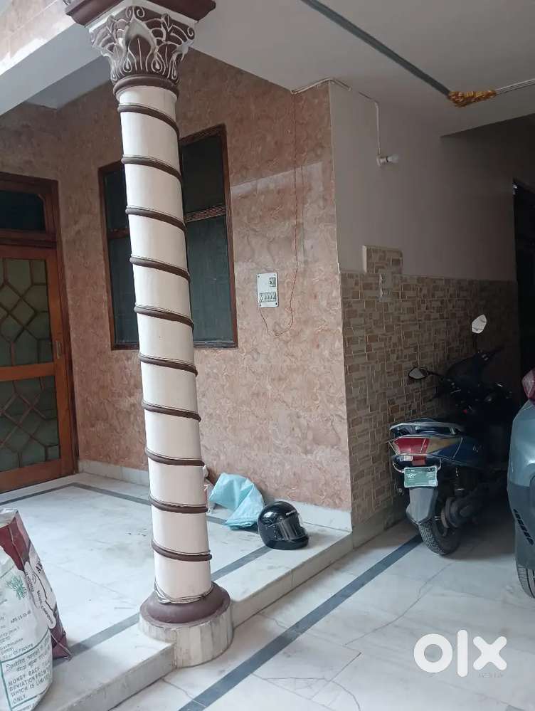Independent ground floor 4 BHK with 2 bathroom for rent in Avas vikas