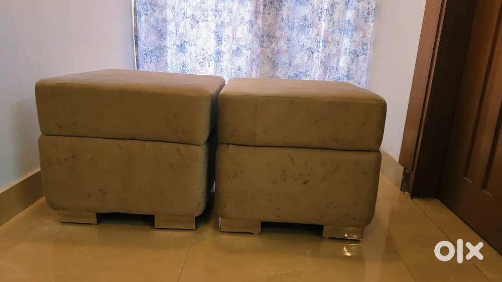 Set of 2 Cushioned Ottomans / Stools – Excellent Condition