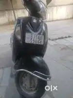 Model 2007 k.m 42460 km chala hai