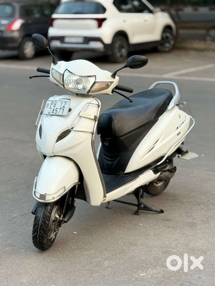 Honda activa 2015 model