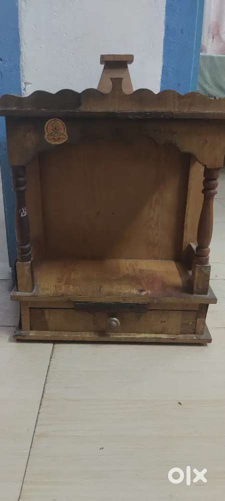 Selling mandir