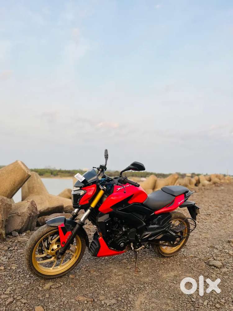 Bajaj dominar 400