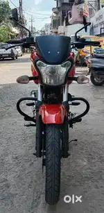Bajaj vikranta 2017