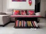 Stylish Coffee Table – Great Condition + Storage