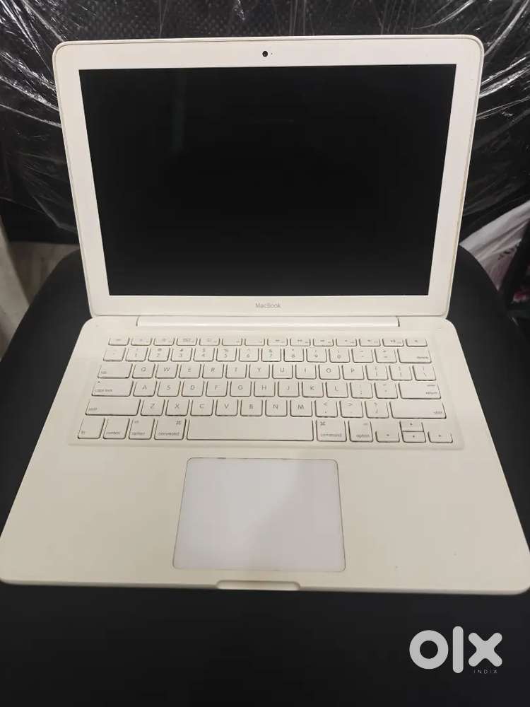 Dead apple macbook