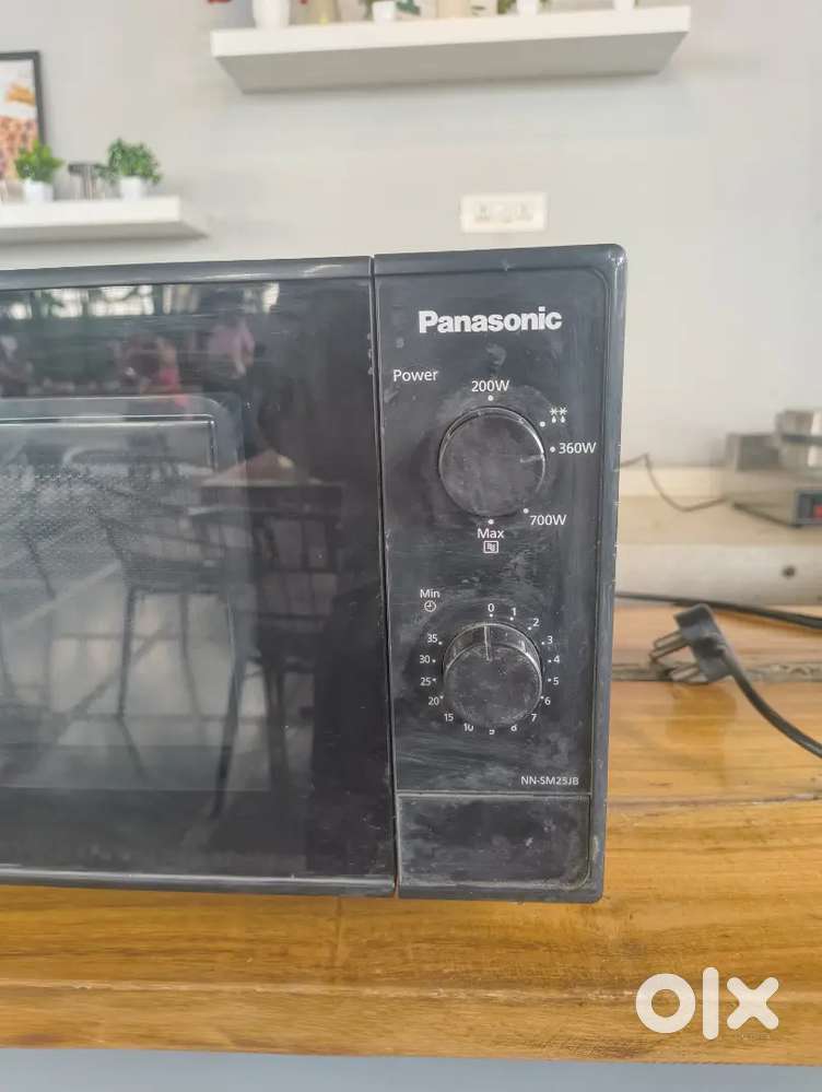 Oven mechine,waffel mechine,neon lighting board, Table