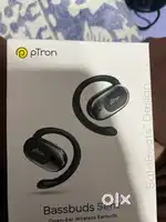 PTron wireless Earpods with ear supporters