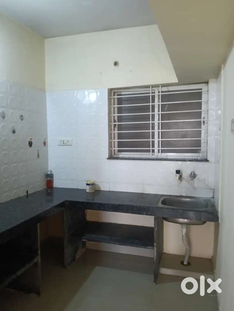 House    For.  Lease.  1  Bhk.  1. First. . Floor