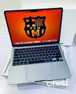 ( Mac huB ) - Apple MacBook Air 13inch m3 chip (Under Apple warranty )