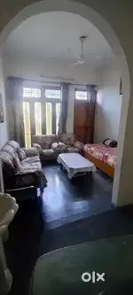 5 Seater Sofa Set ( 3 Sitting & 1 Sitting Sofa)