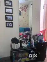 Used Dressing Table