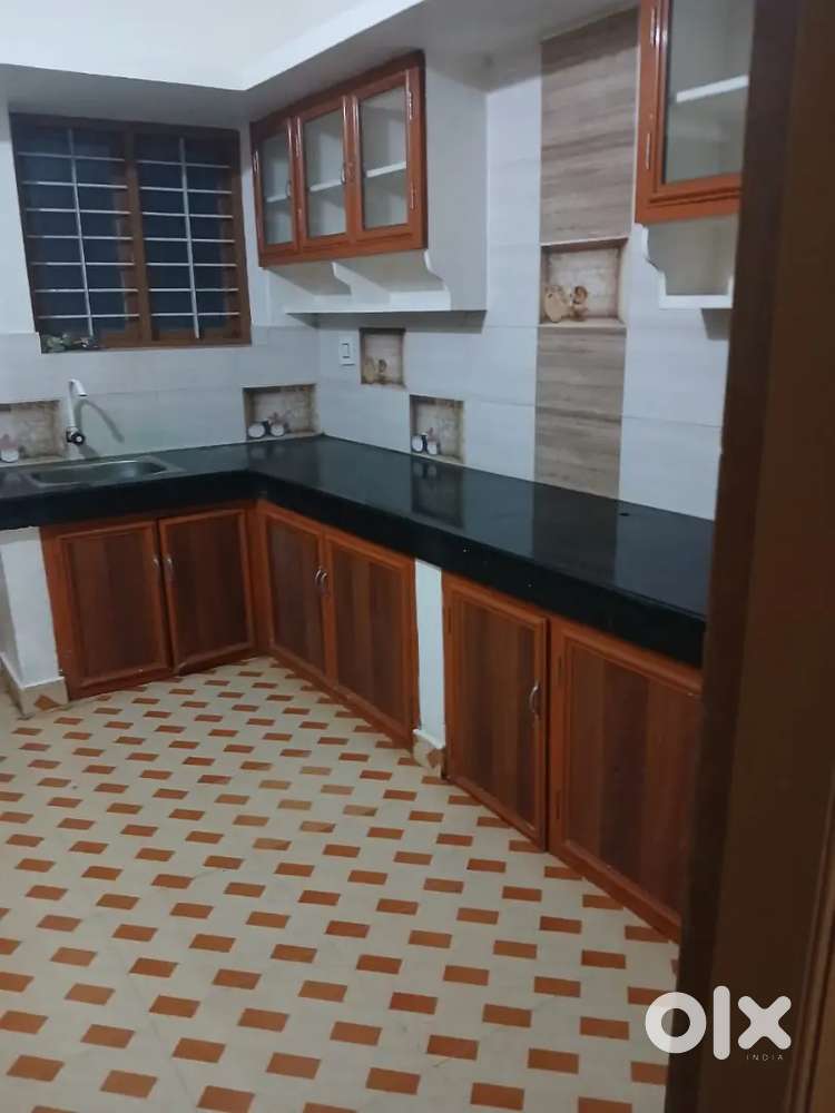 2 BHk  for rent in angadippuram
