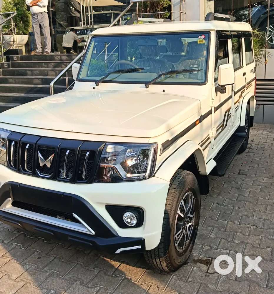 Bolero B8 available for attachment/Hire on contract ,monthly basis