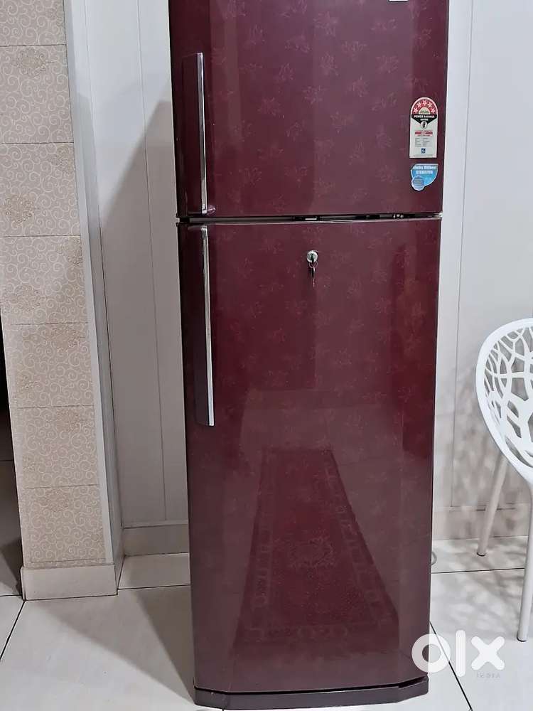 LG REFRIGERATOR.