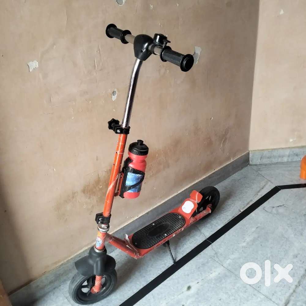 Very useful kids kick scooter