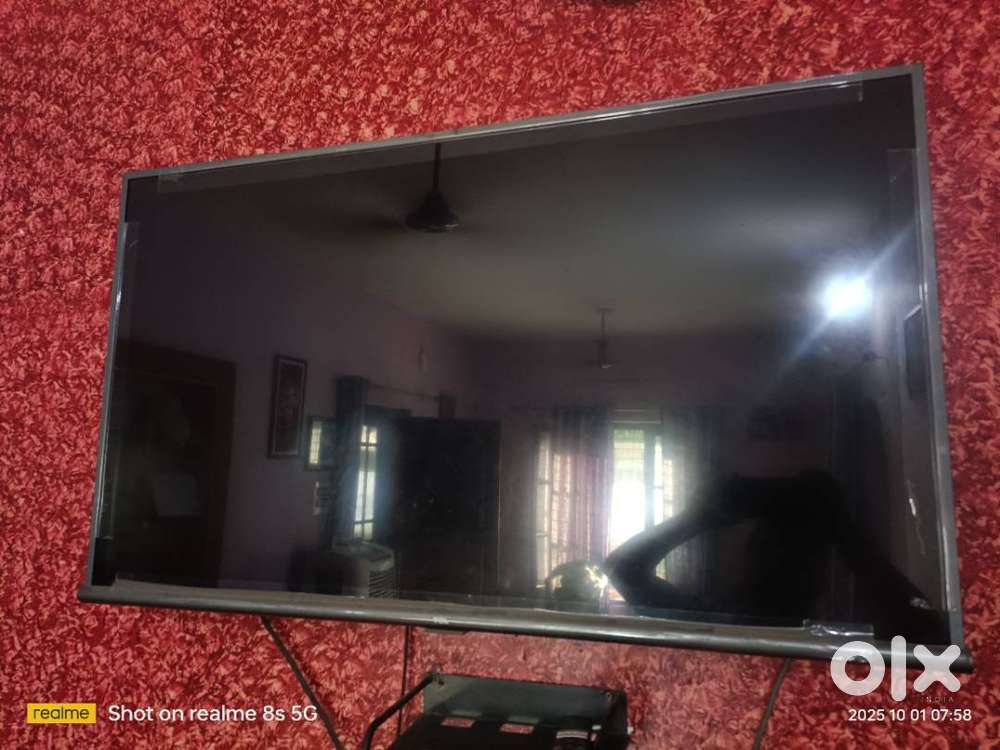 TCL 4K LED TV 43 inch