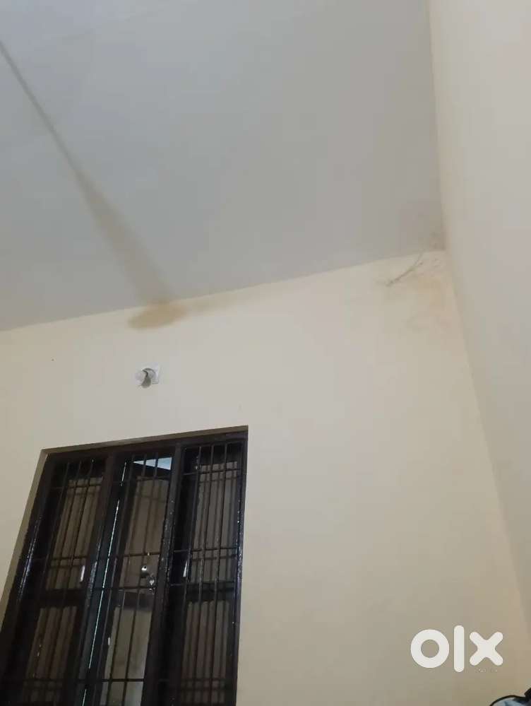 1.5bhk for couple and bachelor boy or girl Fully Independent