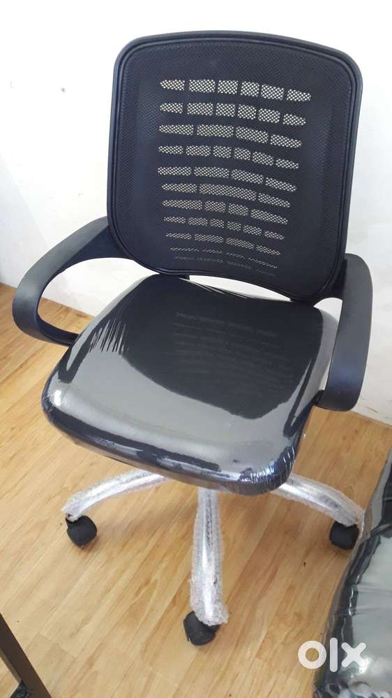 Swivel Office Chair  Free Home Delivery