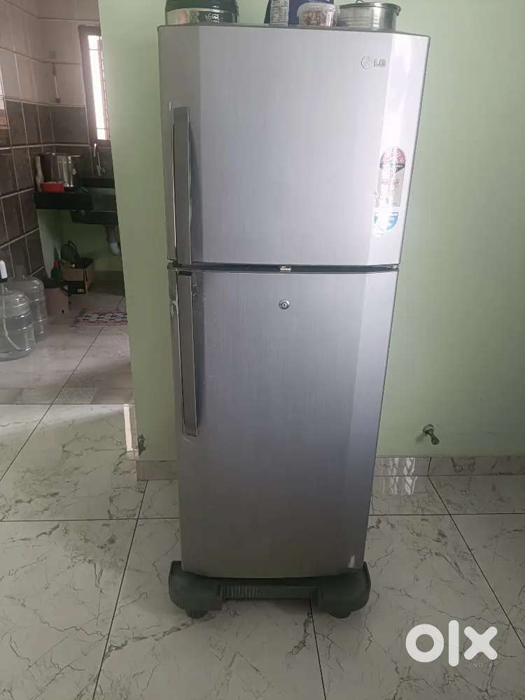 240 litre double door LG 5star fridge