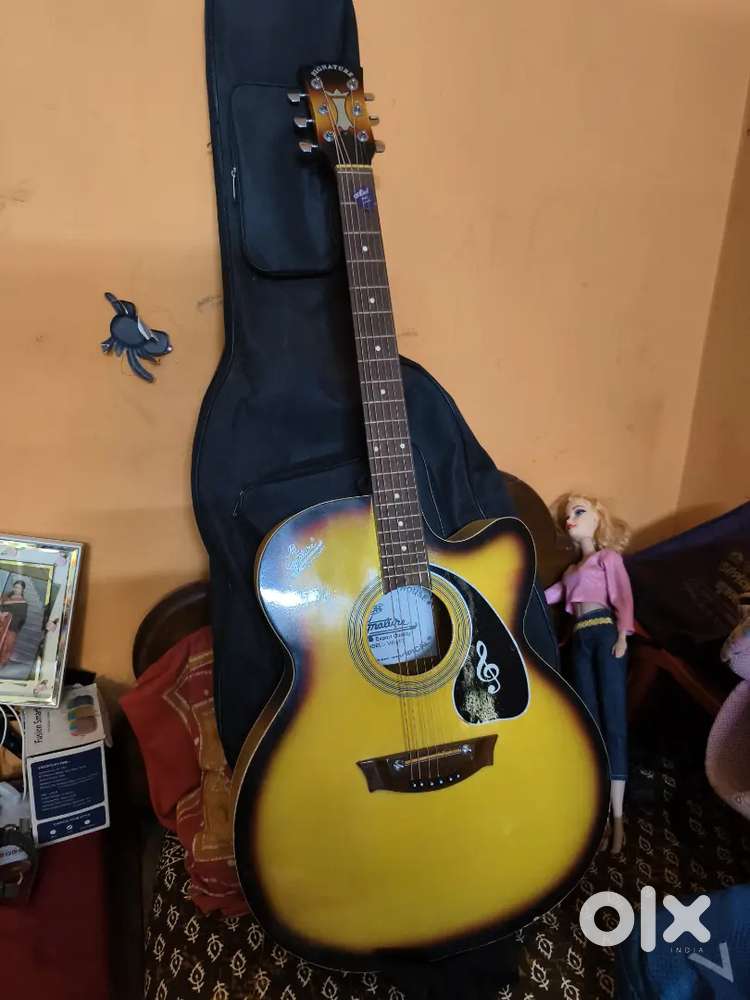 Acoustic Guitar